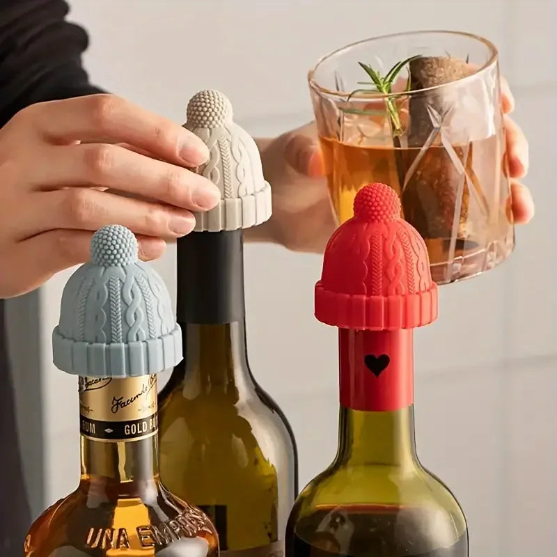 "Set x3 Tappi in Silicone a forma di berretto invernale : Mantieni il Tuo Vino Fresco con Stile!"
